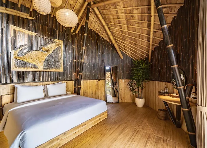 Курортный комплекс Le Bamboo Bali - Signature Улувату